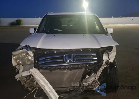 2015 Honda Pilot Exln z USA, uszkodzony, nr VIN 013848